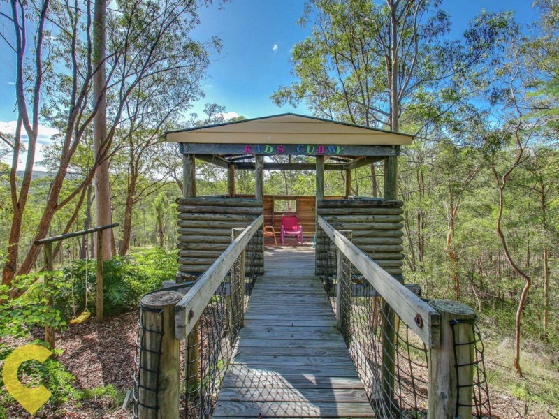 15 Salisbury Court, Clear Mountain QLD 4500