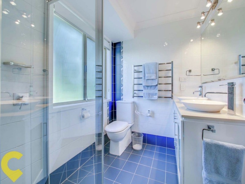 15 Salisbury Court, Clear Mountain QLD 4500