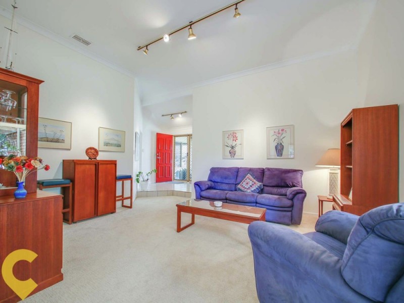 15 Salisbury Court, Clear Mountain QLD 4500