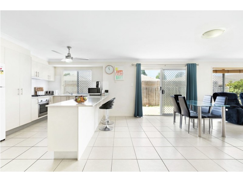 3 Sorrento Street, North Lakes QLD 4509