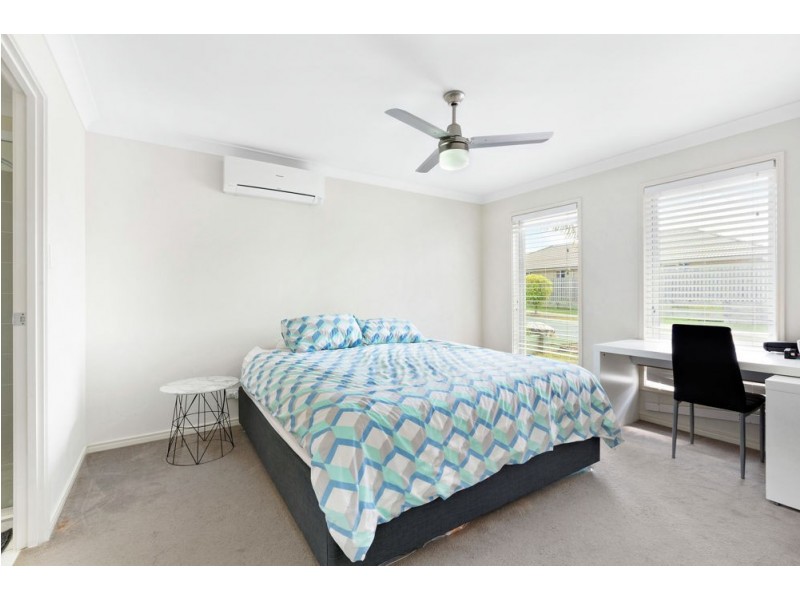 3 Sorrento Street, North Lakes QLD 4509