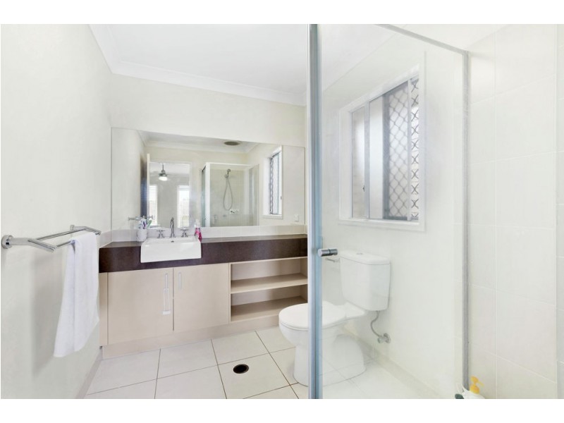 3 Sorrento Street, North Lakes QLD 4509