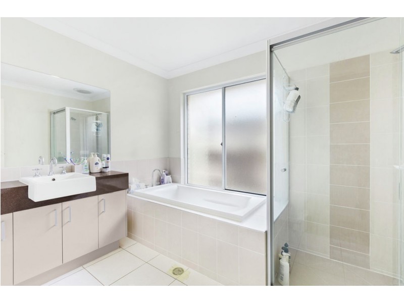 3 Sorrento Street, North Lakes QLD 4509