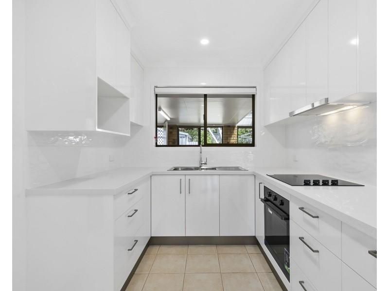 26 Watson Street, Clontarf QLD 4019