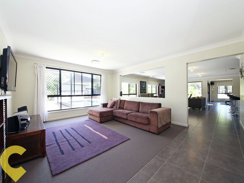 16 Hirst Court, Ningi QLD 4511