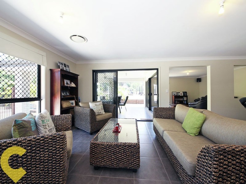 16 Hirst Court, Ningi QLD 4511