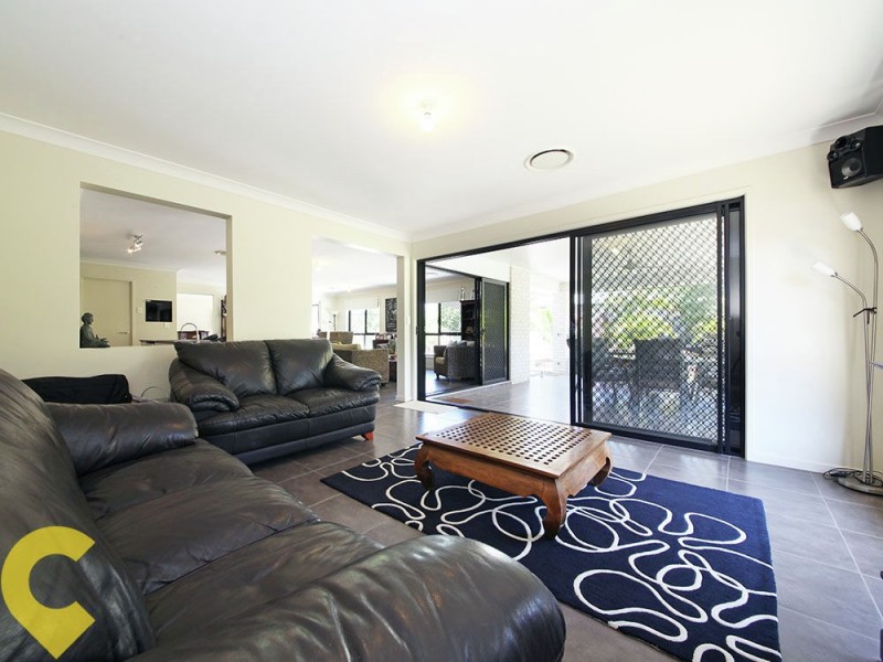 16 Hirst Court, Ningi QLD 4511