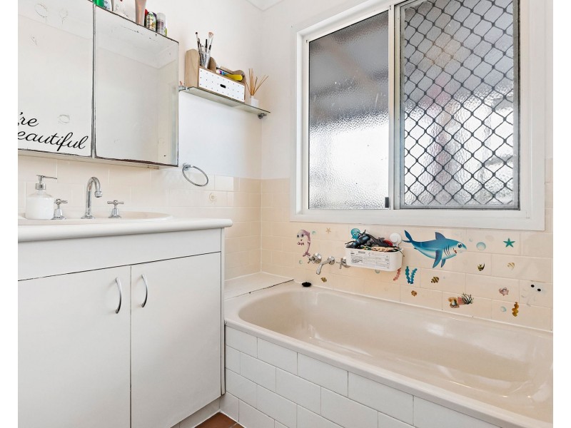 25 Wattlebrush Court, Murrumba Downs QLD 4503