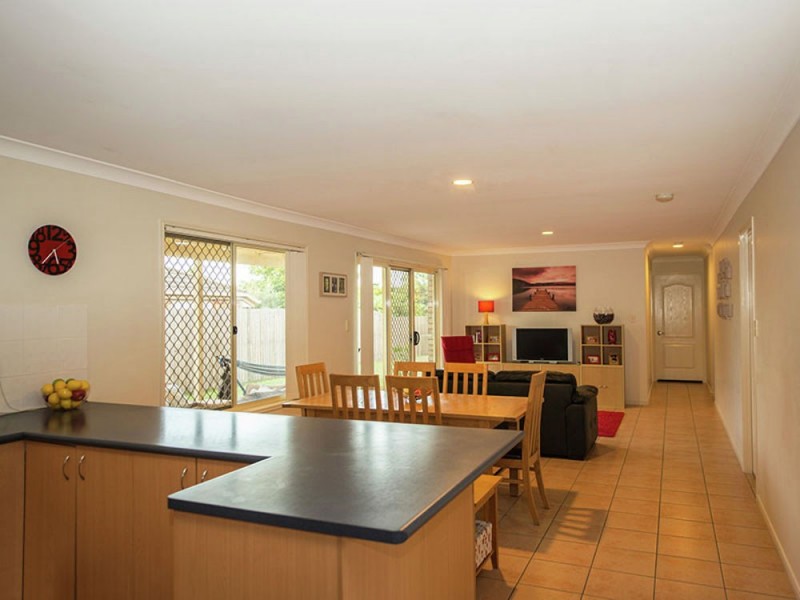 4 Ainslie Street, North Lakes QLD 4509