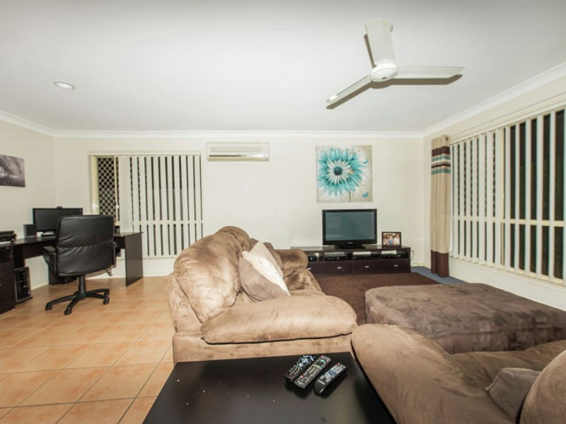 4 Ainslie Street, North Lakes QLD 4509
