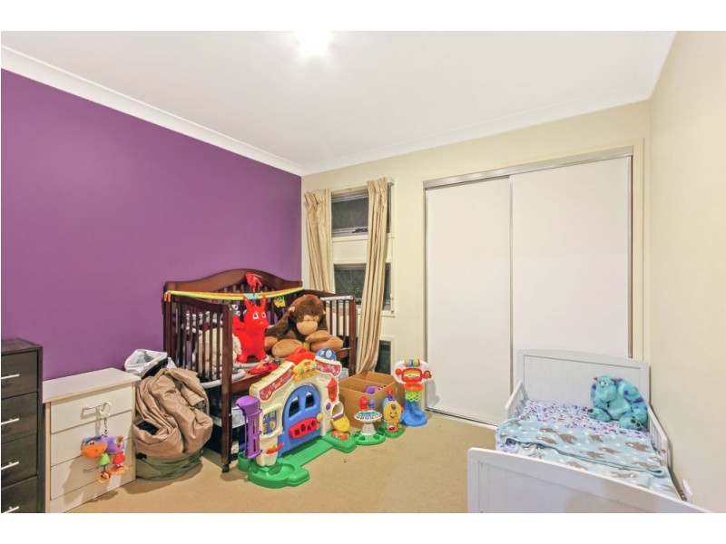 16 Caper White Court, Kallangur QLD 4503