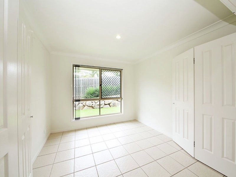 76 Butterfly Drive, Kallangur QLD 4503