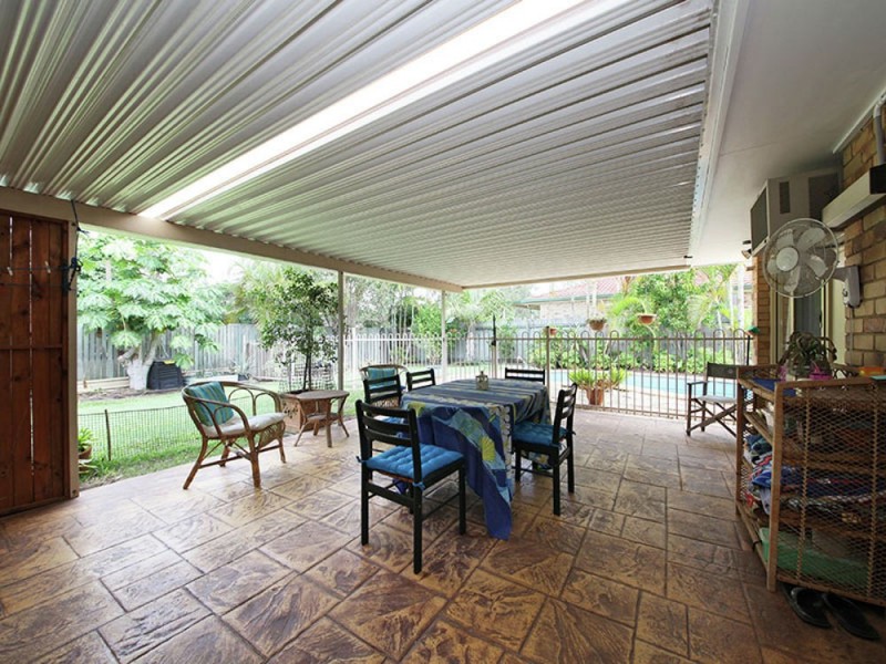 12 St Aidens Court, Kallangur QLD 4503