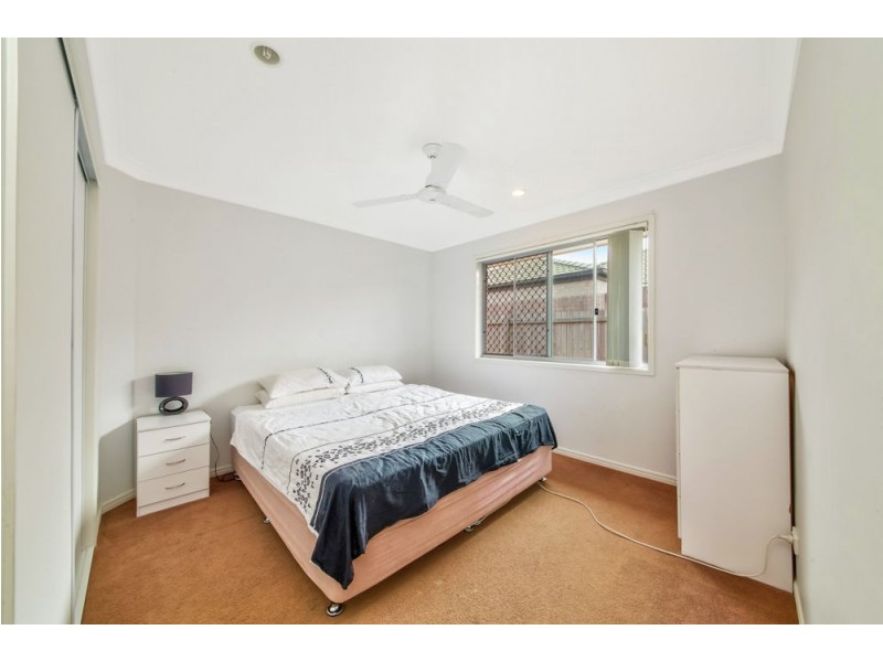 21 Sandstone Boulevard, Ningi QLD 4511