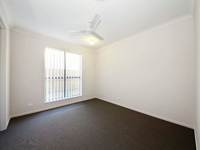 23 Dewberry Place, Bridgeman Downs QLD 4035