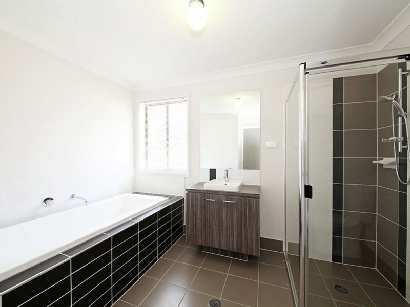 23 Dewberry Place, Bridgeman Downs QLD 4035