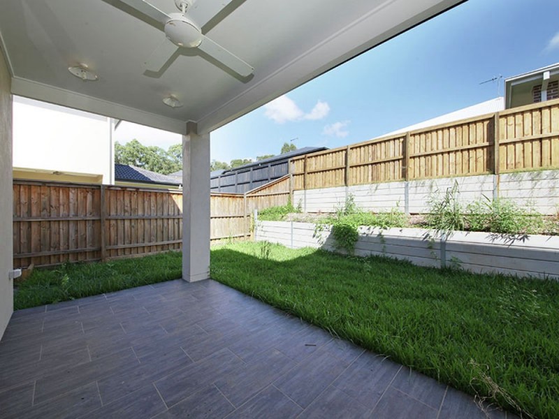 23 Dewberry Place, Bridgeman Downs QLD 4035