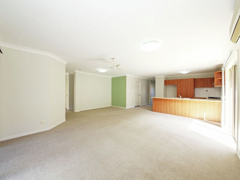 2 Atthow Street, North Lakes QLD 4509