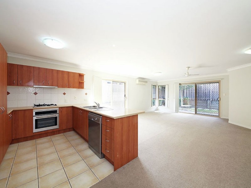 2 Atthow Street, North Lakes QLD 4509