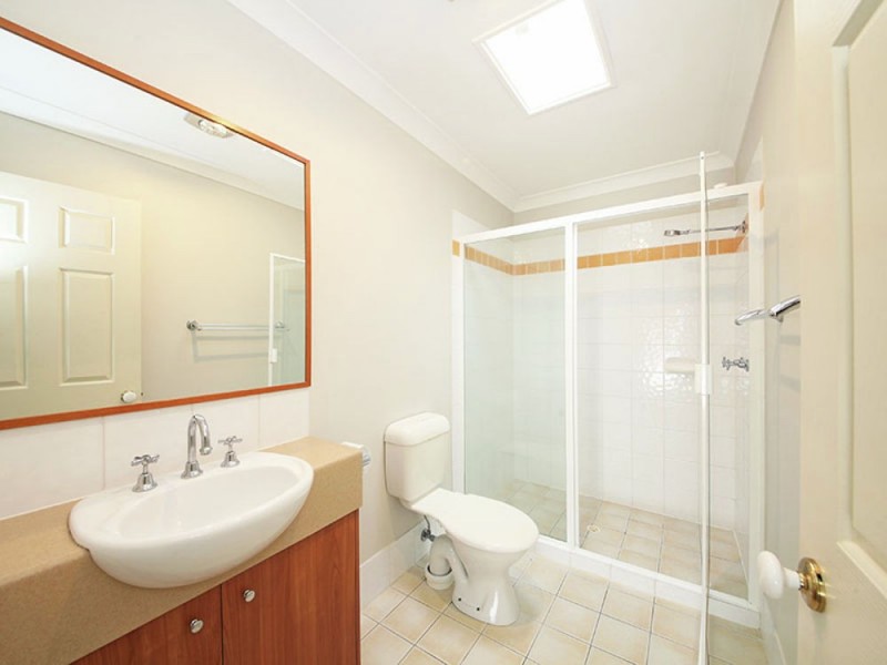 2 Atthow Street, North Lakes QLD 4509
