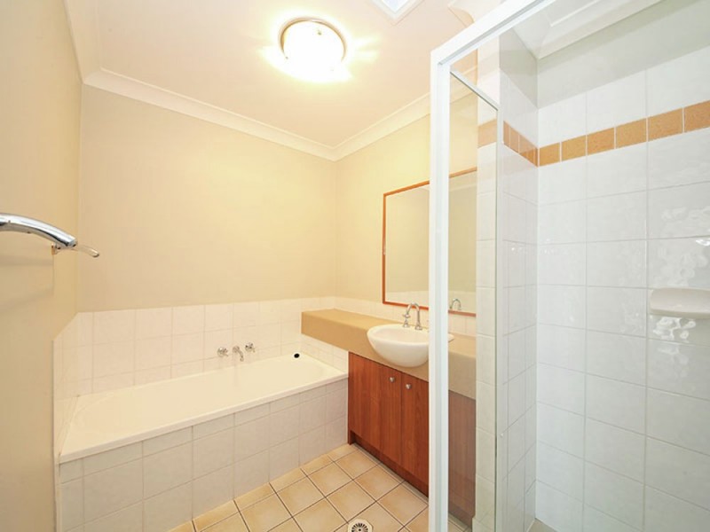 2 Atthow Street, North Lakes QLD 4509