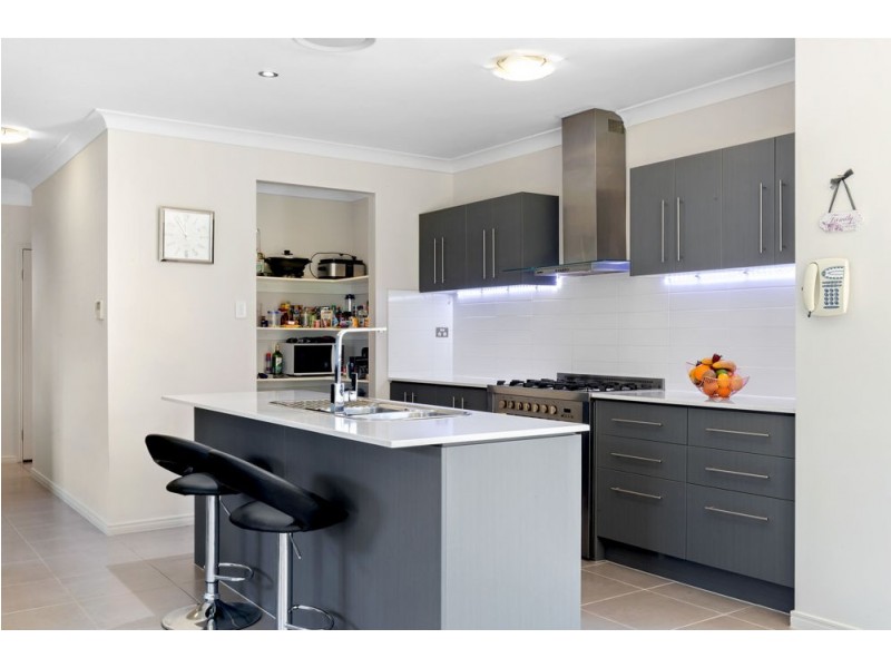 4 Glider Street, North Lakes QLD 4509