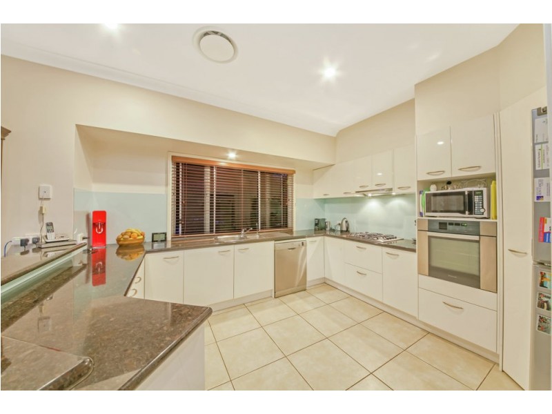 2 Douglas Circuit, North Lakes QLD 4509