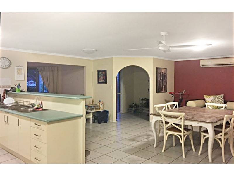 9 Camberwell Drive, Kallangur QLD 4503