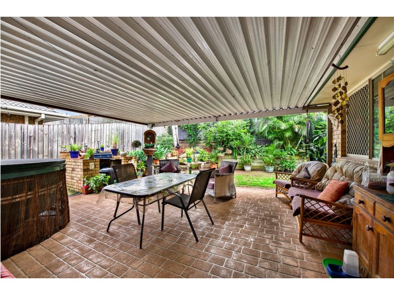 9 Camberwell Drive, Kallangur QLD 4503