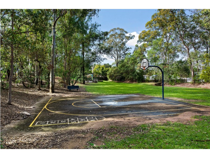 9 Camberwell Drive, Kallangur QLD 4503
