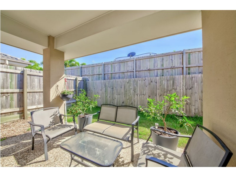 98 Mackintosh Drive, North Lakes QLD 4509