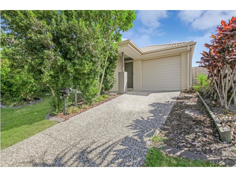 98 Mackintosh Drive, North Lakes QLD 4509