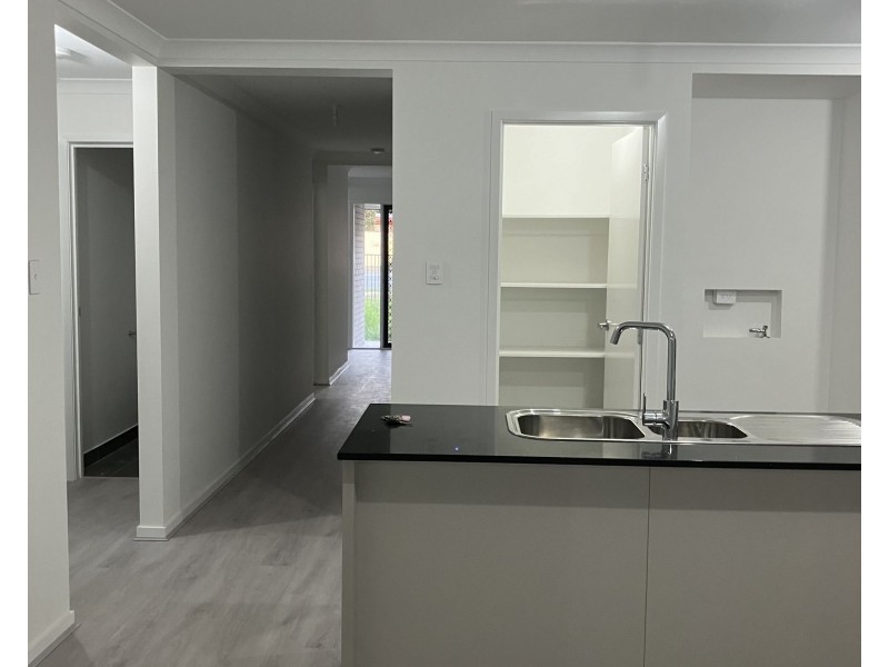 1241 Anzac Avenue, Kallangur QLD 4503