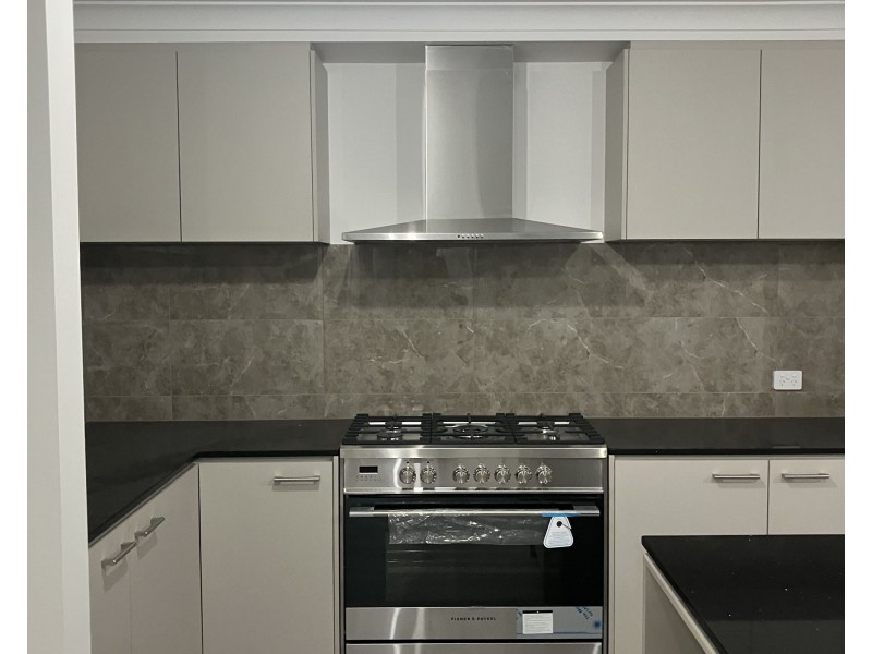 1241 Anzac Avenue, Kallangur QLD 4503