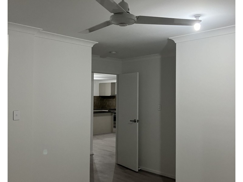 1241 Anzac Avenue, Kallangur QLD 4503