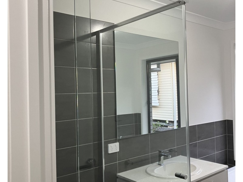 1241 Anzac Avenue, Kallangur QLD 4503