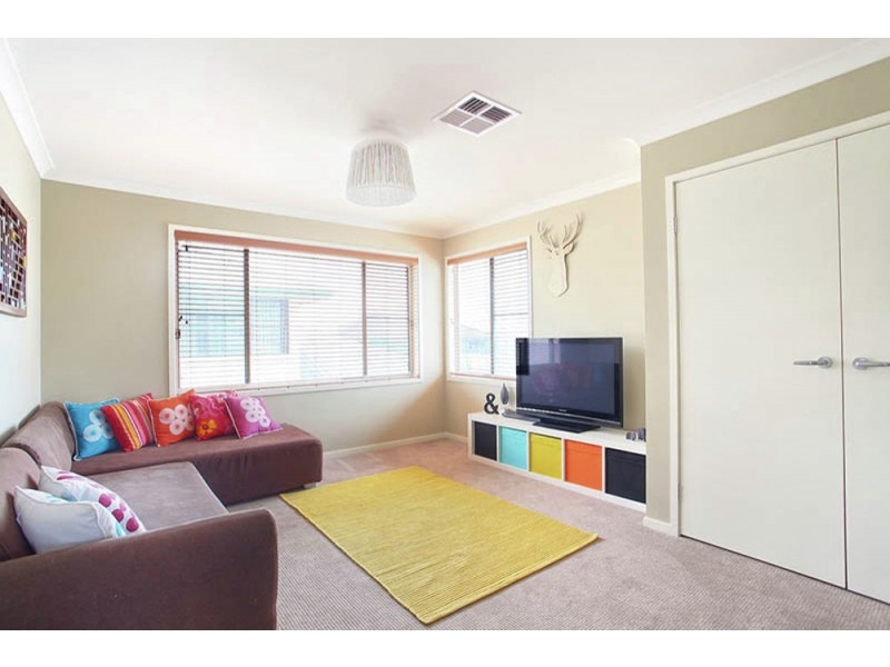 33 Morfontaine Street, North Lakes QLD 4509