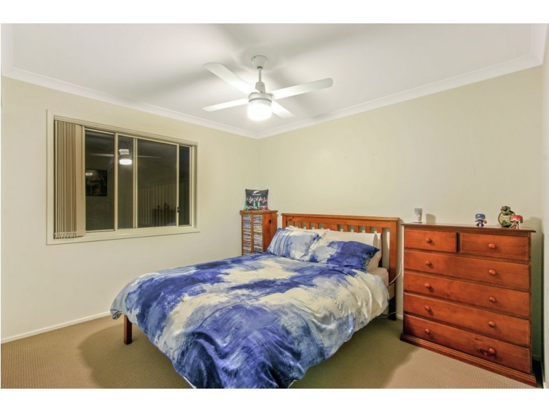 18 Lloyd Street, Caboolture QLD 4510