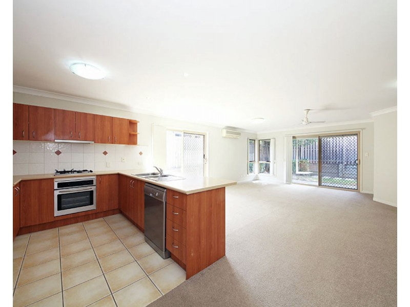 2 Atthow Street, North Lakes QLD 4509