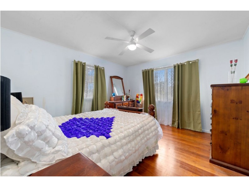 6 Lucas Street, Scarborough QLD 4020