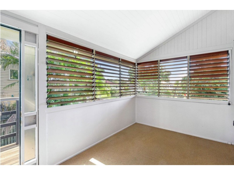 25 Forrest Street, Nudgee QLD 4014