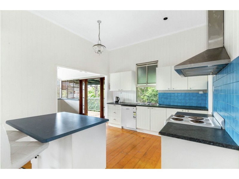 25 Forrest Street, Nudgee QLD 4014