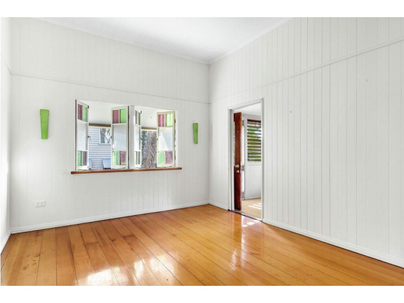 25 Forrest Street, Nudgee QLD 4014