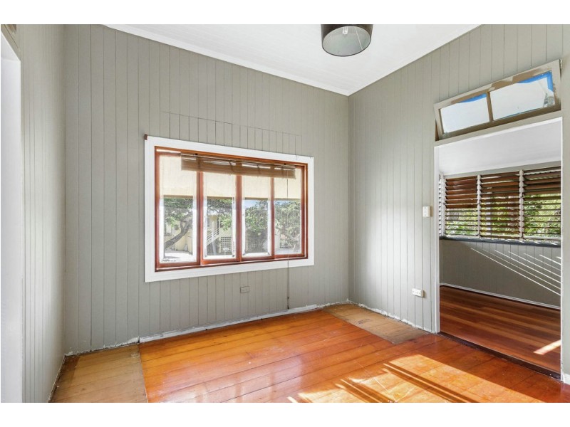 25 Forrest Street, Nudgee QLD 4014