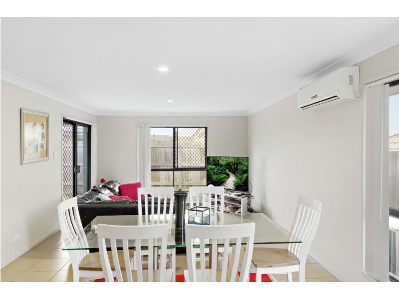 12 Daintree Circuit, North Lakes QLD 4509