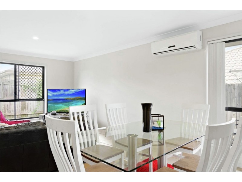 12 Daintree Circuit, North Lakes QLD 4509