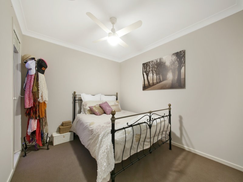 19 Severn Crescent, North Lakes QLD 4509