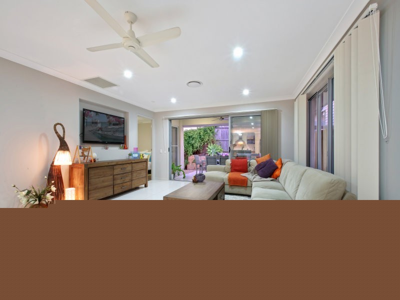 19 Severn Crescent, North Lakes QLD 4509