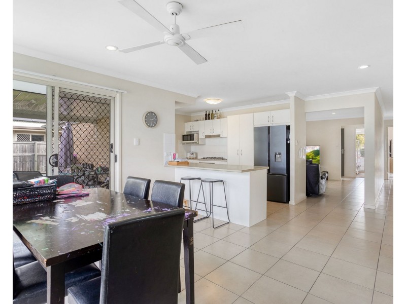 13 Riverstone Street, Ningi QLD 4511