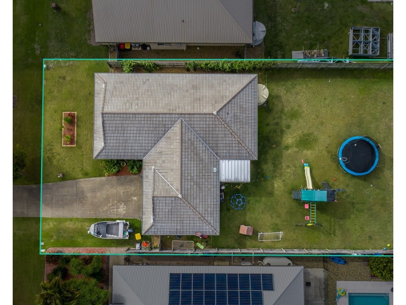 13 Riverstone Street, Ningi QLD 4511